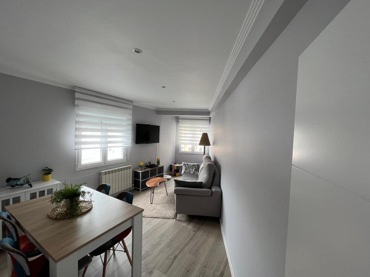 Appartamento Apartamento Gijón Esterno foto